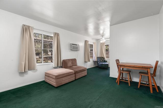 1453 OLIVEWOOD LN, Alpine CA: https://media.crmls.org/mediaz/e0a0d495-caa1-4681-9fb4-fb97fbab7f3b.jpg