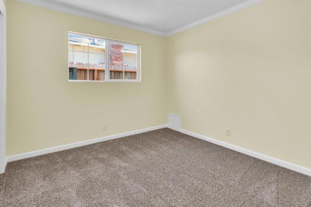 45175 Merritt Street, King City CA: https://media.crmls.org/mediaz/e0a11cb3-1910-4a2d-84a6-40f6861bae43.jpg