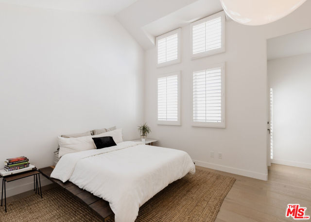 Drew Fenton | 6435 Zumirez Drive Malibu CA | MLS: 7299005