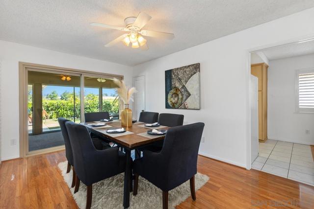 12226 Casero Ct., San Diego CA: https://media.crmls.org/mediaz/e0a46587-4737-4d36-a932-b758377544ed.jpg