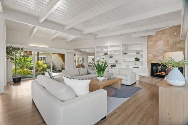 17180 Crescent Drive, Los Gatos CA: https://media.crmls.org/mediaz/e0a59bb8-3178-49a4-bd2f-9529d80baccb.jpg