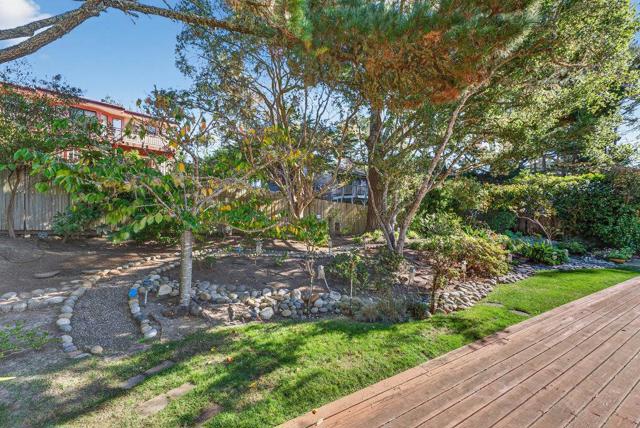 4051 Los Altos Drive, Pebble Beach CA: https://media.crmls.org/mediaz/e0a5c5b6-2ac3-4785-85e5-477a3b9805c8.jpg