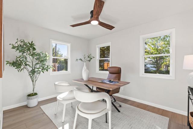 620 Iris Street, Redwood City CA: https://media.crmls.org/mediaz/e0a61ca0-f0f8-4fc3-8ba8-8f5b7cab8023.jpg