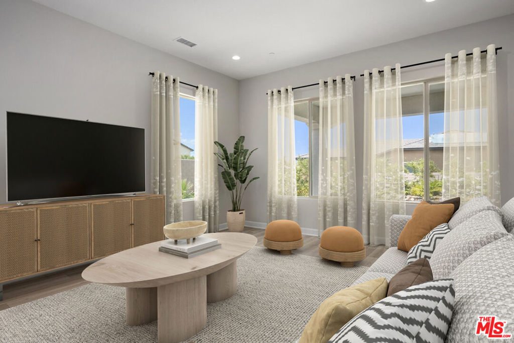 MLS #25570247 image #5