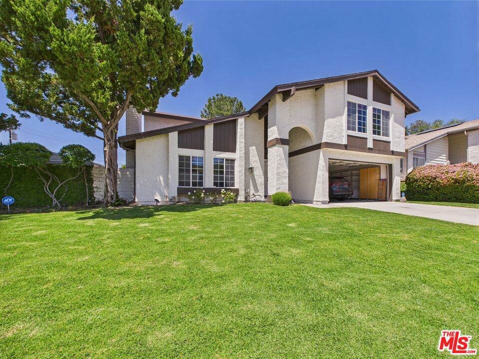 26065 Redbluff Drive