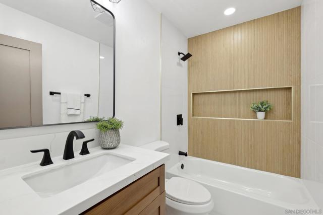 3821 Shiloh Rd, San Diego CA: https://media.crmls.org/mediaz/e0a721dd-af87-41e3-8bae-6da6ecadccb1.jpg