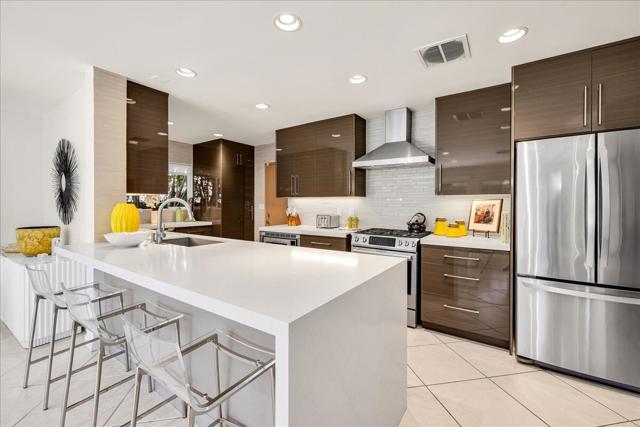 703 N Calle Rolph, Palm Springs, CA 92262