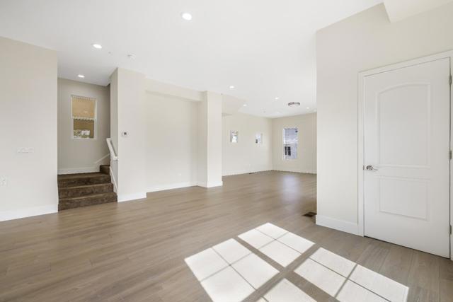 401 San Luis Avenue, Watsonville CA: https://media.crmls.org/mediaz/e0a7dfcb-3ee5-4248-ab78-87d6cb29430b.jpg