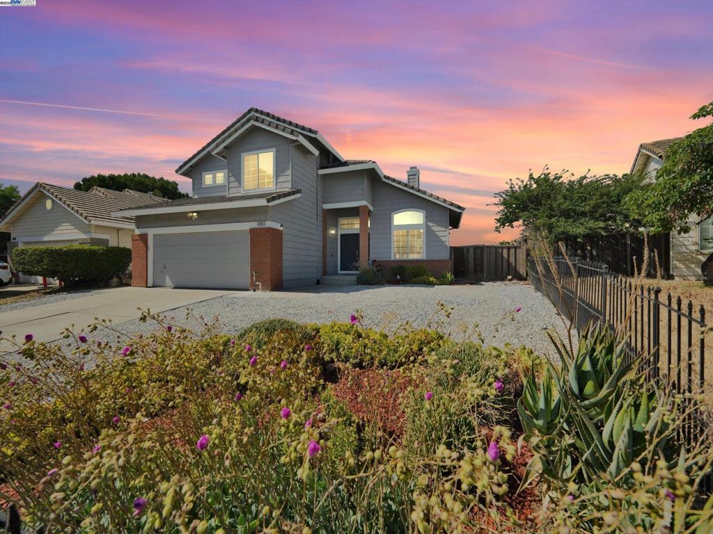 2167 Rain Drop Cir