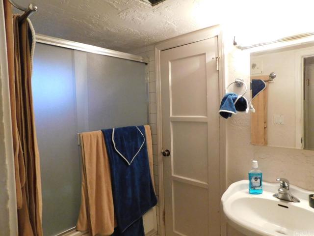 Detail Gallery Image 9 of 18 For 29460 Oak Dr, Campo,  CA 91906 - 2 Beds | 1 Baths