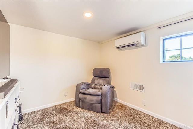 Image 25 of 34 For 9259 Brookside Circle