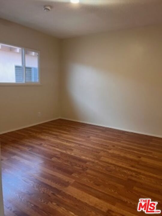 2635 W Imperial Highway, Inglewood CA: https://media.crmls.org/mediaz/e0abe303-59cf-4329-ade8-7c78c75ed558.jpg