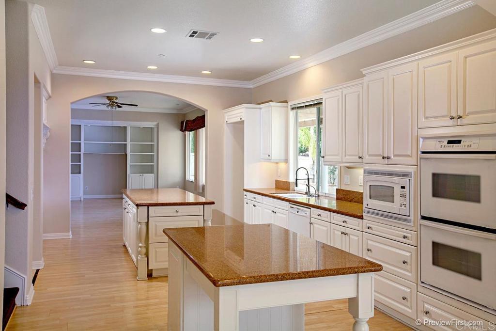 15175 Palomino Valley - photo 12