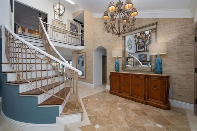 Detail Gallery Image 5 of 63 For 10737 Birch Bluff Ave, San Diego,  CA 92131 - 4 Beds | 3/1 Baths