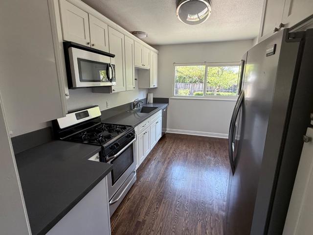 1054 Dale Place, Concord CA: https://media.crmls.org/mediaz/e0ad9bc1-6d9e-41a8-b96b-a175bab20672.jpg