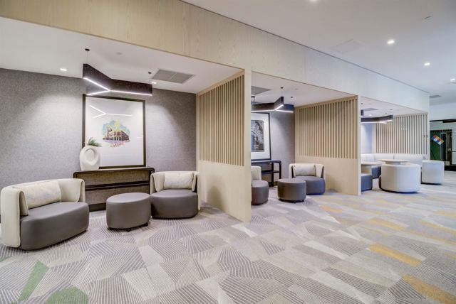 260 260 Brooklyn Basin Way, Oakland CA: https://media.crmls.org/mediaz/e0ae284c-3eb0-4d15-a1f0-2b1d90f66f1b.jpg