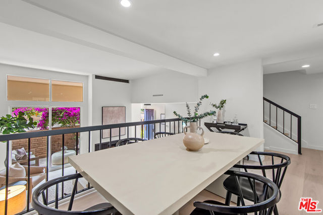 4715 La Villa Marina, Marina del Rey CA: https://media.crmls.org/mediaz/e0ae6e07-c500-46b9-a923-5af908495ae2.jpg