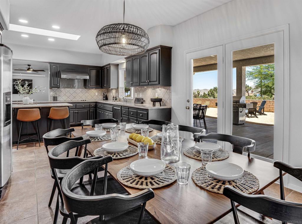 MLS #250036925SD image #10