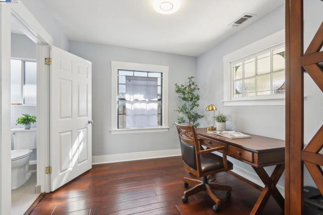 Image 15 of 30 For 22182 Montgomery St