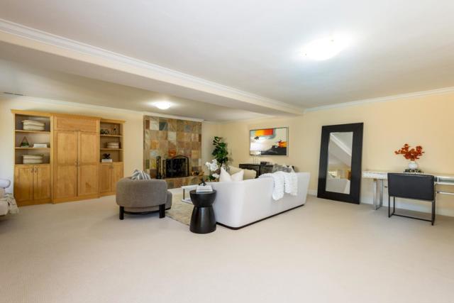 3694 Country Club Drive, Redwood City CA: https://media.crmls.org/mediaz/e0b01f18-32ef-4bc6-808a-8e795b57d1f8.jpg