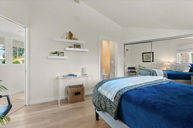 433 Seaview Drive, Aptos CA: https://media.crmls.org/mediaz/e0b0f4b9-629c-411e-a072-ed877a94ac9e.jpg