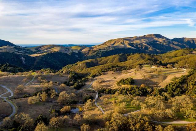 14 Vasquez Trail (Lot 181), Carmel CA: https://media.crmls.org/mediaz/e0b21df1-baed-4689-ab0e-97e418bb6cc3.jpg