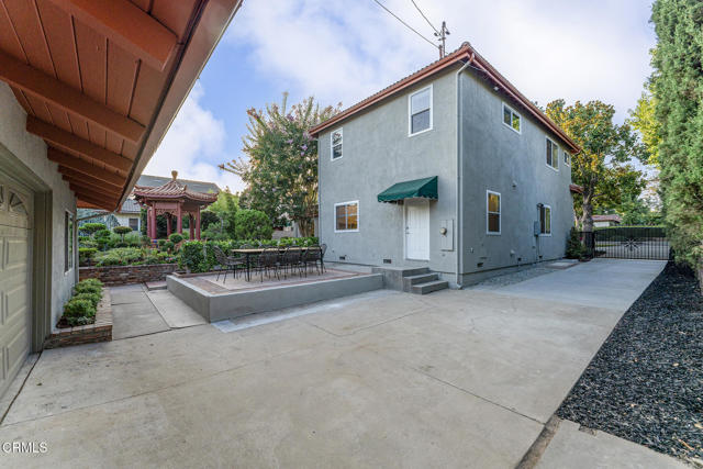 Detail Gallery Image 35 of 75 For 2820 San Pasqual St, Pasadena,  CA 91107 - 5 Beds | 5/1 Baths
