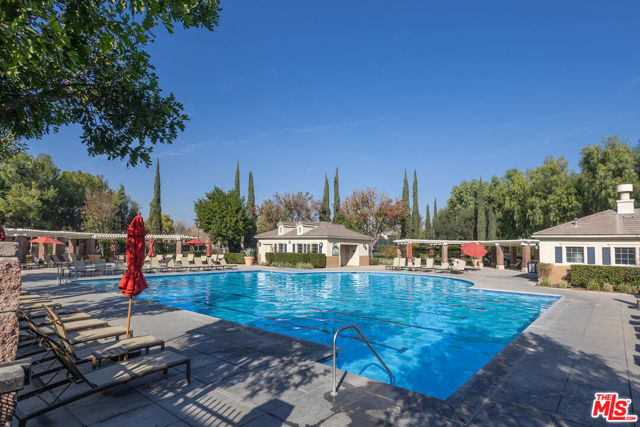 15978 Pilot Avenue, Chino CA: https://media.crmls.org/mediaz/e0b31401-ead9-4ab4-9335-346e52c142a5.jpg