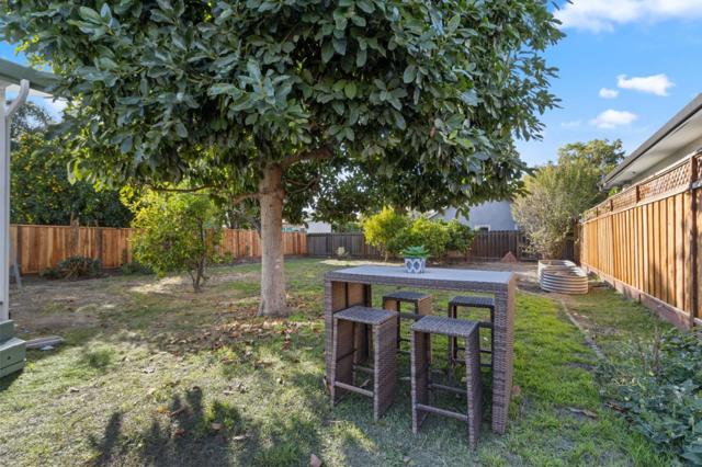 383 N Sunnyvale Avenue, Sunnyvale CA: https://media.crmls.org/mediaz/e0b38f55-e820-4019-831d-905550b52fe3.jpg