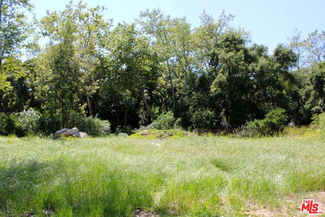809 Ashley Road, Santa Barbara CA: https://media.crmls.org/mediaz/e0b3d5d0-6777-4c36-a92c-6f1b8b993827.jpg