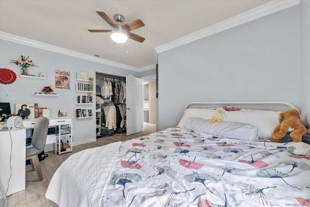 1521 Del Norte Dr, Corona CA: https://media.crmls.org/mediaz/e0b3e96a-61c2-41f1-907b-ddb62c283c4f.jpg