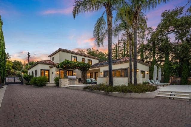 1355 Arbor Avenue, Los Altos CA: https://media.crmls.org/mediaz/e0b40790-aec8-49eb-b9e8-a13c737e0325.jpg
