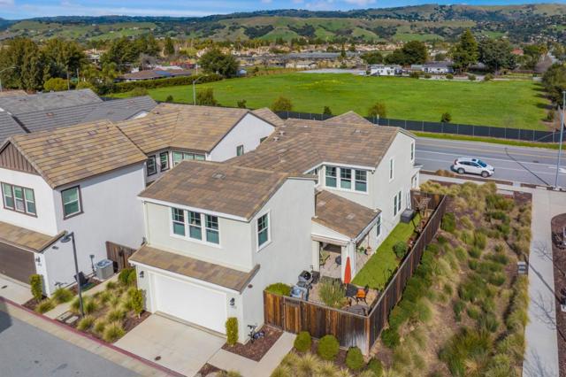 16715 Murphy Avenue, Morgan Hill CA: https://media.crmls.org/mediaz/e0b42838-f129-490d-a669-1c14956f25fb.jpg