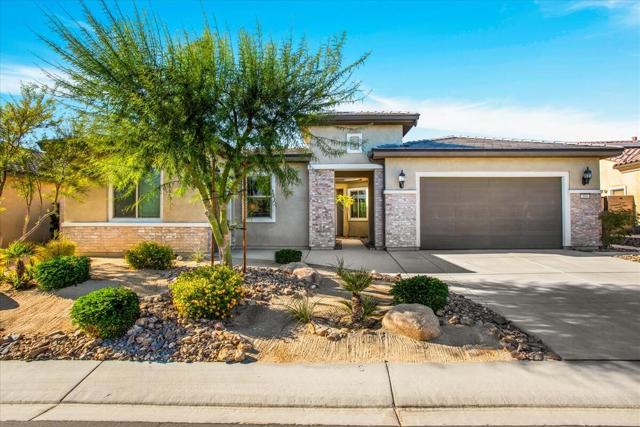 104 Barolo, Rancho Mirage CA: https://media.crmls.org/mediaz/e0b55f6c-439d-44d8-8458-e92eaf6e6f23.jpg
