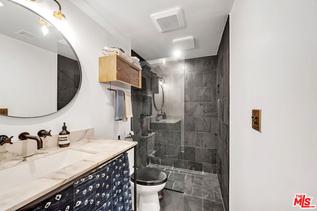 2727 Corral Canyon Road, Malibu CA: https://media.crmls.org/mediaz/e0b5b848-c386-4a37-8c70-91d4f59f023a.jpg