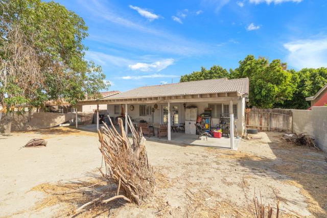 84086 Magnolia Street, Coachella CA: https://media.crmls.org/mediaz/e0b6ff87-c7a7-481b-ac7d-ecfd273ae21d.jpg