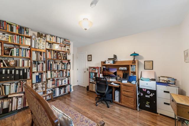 Detail Gallery Image 18 of 68 For 4029 Carpenter Ln, La Mesa,  CA 91941 - 3 Beds | 2 Baths