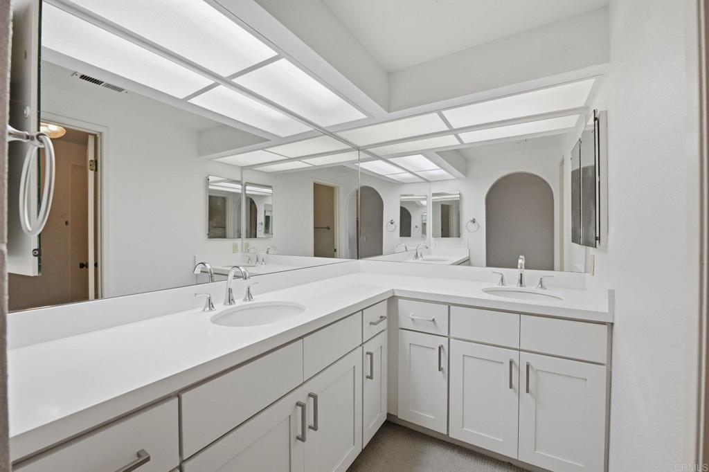 3140 Arroyo - photo 19