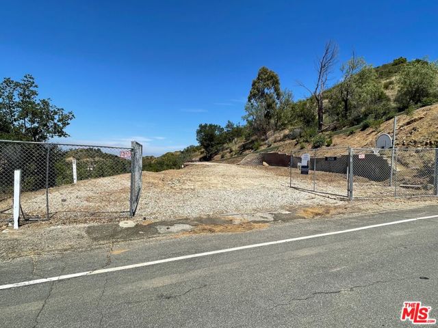 784 Latigo Canyon Road photo 3
