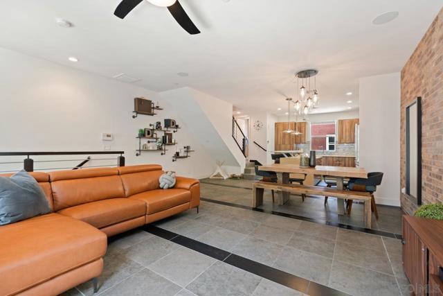 7839 Inception Way, San Diego CA: https://media.crmls.org/mediaz/e0b7f830-1c8d-4dd6-9757-76b14049f6f3.jpg