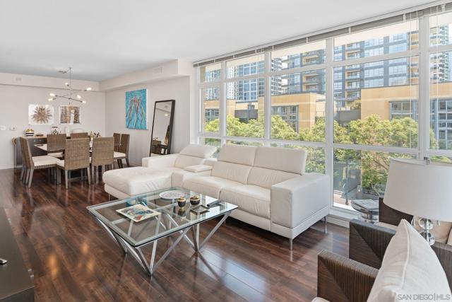 1431 Pacific Hwy, San Diego CA: https://media.crmls.org/mediaz/e0b87e28-9ff7-4cfd-93e0-3f2ec7b9fdf6.jpg