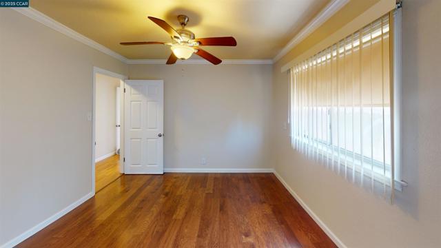 2029 Sutter Ave, San Pablo CA: https://media.crmls.org/mediaz/e0b8c7e6-de39-477d-ad6e-865dd43f6d3c.jpg