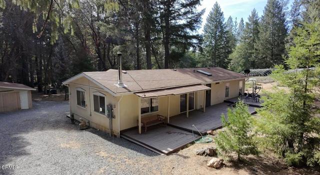1605 Fitch Road, Laytonville CA: https://media.crmls.org/mediaz/e0bac518-bd3d-4d8b-ac1f-2ab62fb9d60e.jpg