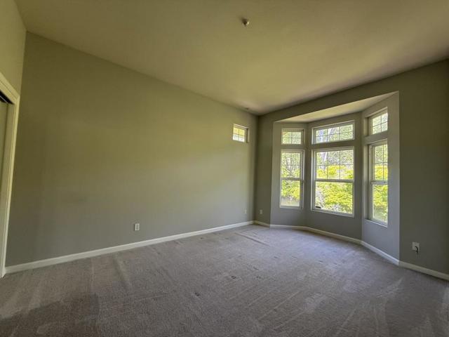 121 Crescent Court, Brisbane CA: https://media.crmls.org/mediaz/e0bb1ab0-04d2-4577-8a8a-13e706a993b8.jpg
