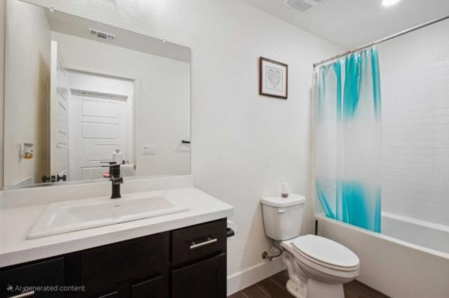 1666 Oak Street, Los Banos CA: https://media.crmls.org/mediaz/e0bb3e4b-d514-46b0-a886-9e0e6f37b5ca.jpg