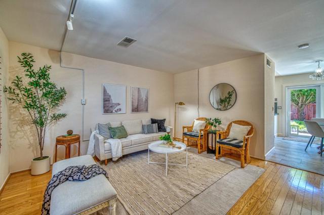 294 Barkentine Court, Aptos CA: https://media.crmls.org/mediaz/e0bd5fd6-bad0-4efe-aa52-c85f0901cc79.jpg