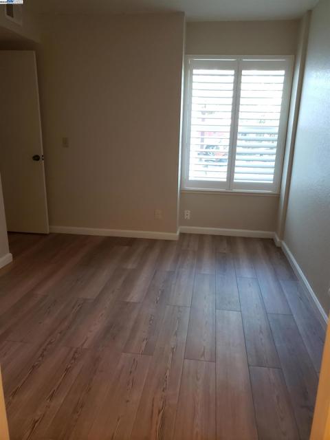 3107 Corona Dr, Davis CA: https://media.crmls.org/mediaz/e0be1583-7581-4a64-bc5a-5158d1e2413f.jpg