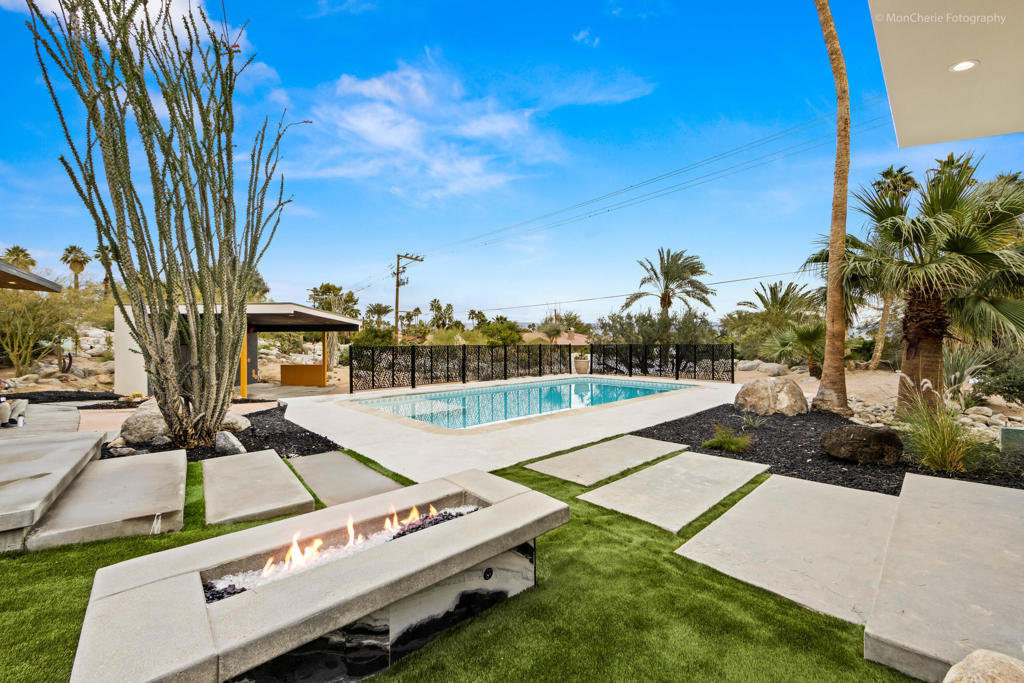 623 W Chino Canyon Rd Road, Palm Springs, CA 92262