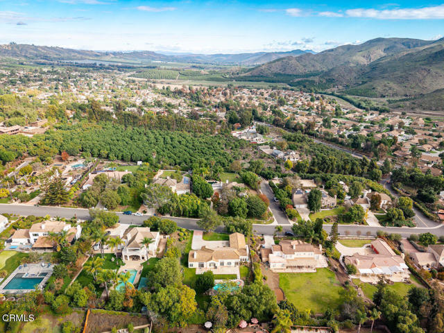 1251 Via Latina Drive, Camarillo CA: https://media.crmls.org/mediaz/e0bede4b-e867-41bc-82b0-dc49476a58ea.jpg