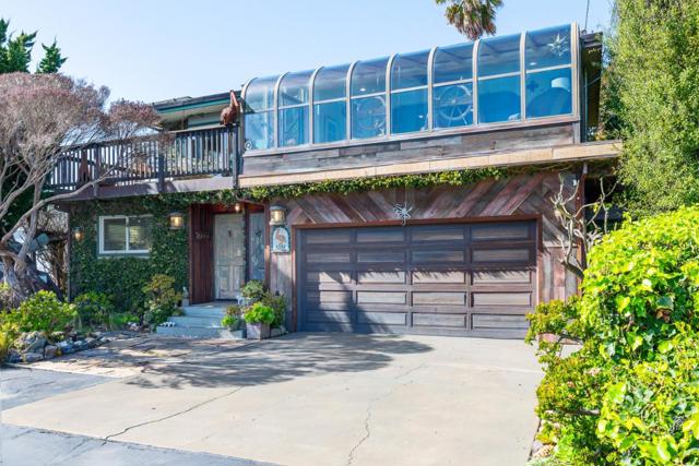 4355 Opal Cliff Drive, Santa Cruz CA: https://media.crmls.org/mediaz/e0bf0216-2498-45d3-b7d9-2e9d0f9a6ae0.jpg